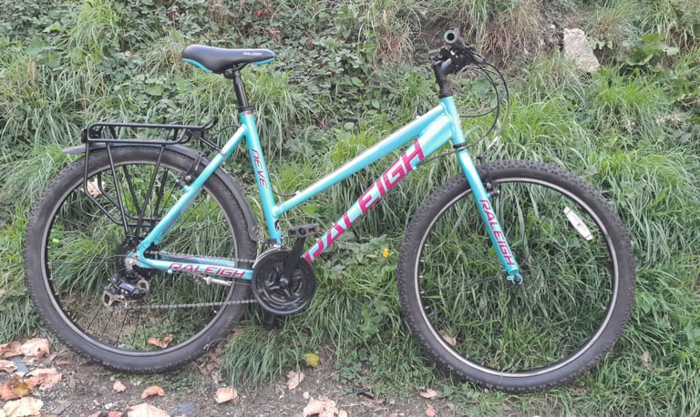image for Raleigh Neve lightweight aluminium frame bike 