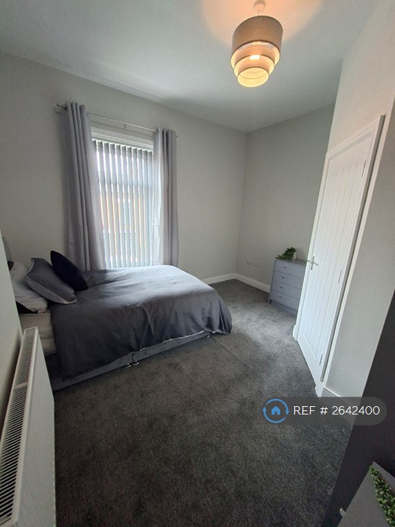 1 bedroom in Moorfield Grove, Bolton, BL2 (#2642400)