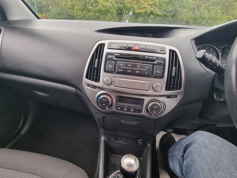 Hyundai I20, Hatchback, 2012, Manual, 1248 (cc), 5 doors, 12 MTH MOT, Free ULEZ Compilant