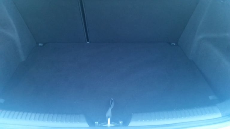 *!*BEAUTIFUL*!* NOV 2015 Kia Ceed 3 ISG 1.6 DIESEL **FULL YEARS MOT** 9 SERVICE STAMPS £20 ROAD TAX