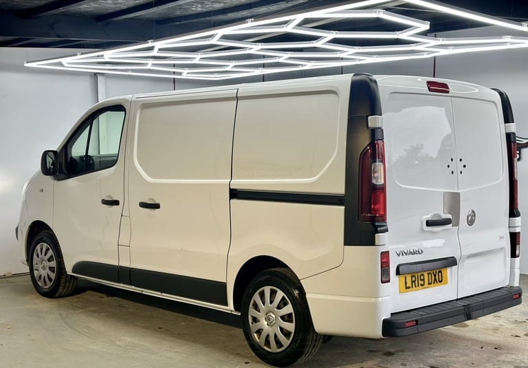 2019 Vauxhall Vivaro 2700 1.6CDTI 120PS Sportive H1 Van PANEL VAN DIESEL Manual