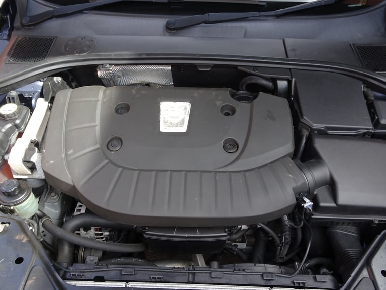 D5 [215] SE Lux 5dr AWD Geartronic *CAMBELT+8 SERVICES+BOOSTER SEATS*