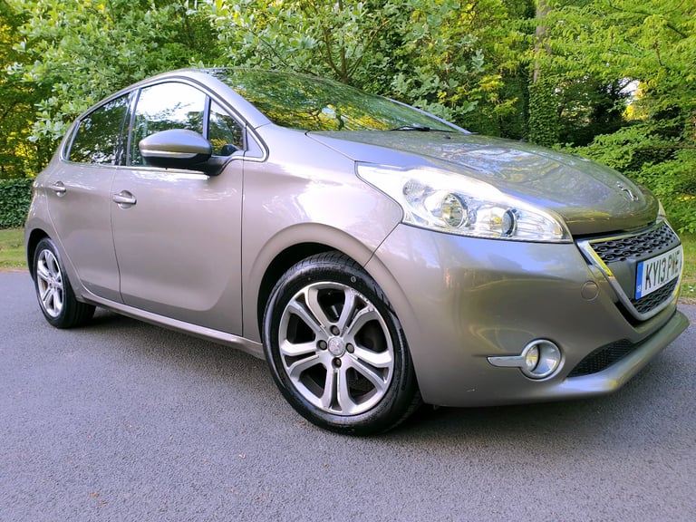 PEUGEOT 208 ALLURE 1.6 E-HDI*2013*FSH*1-OWNER*£20/TAX*BLUETOOTH*CRUISE-C*EL-PACK*#FOCUS#ASTRA#FIESTA