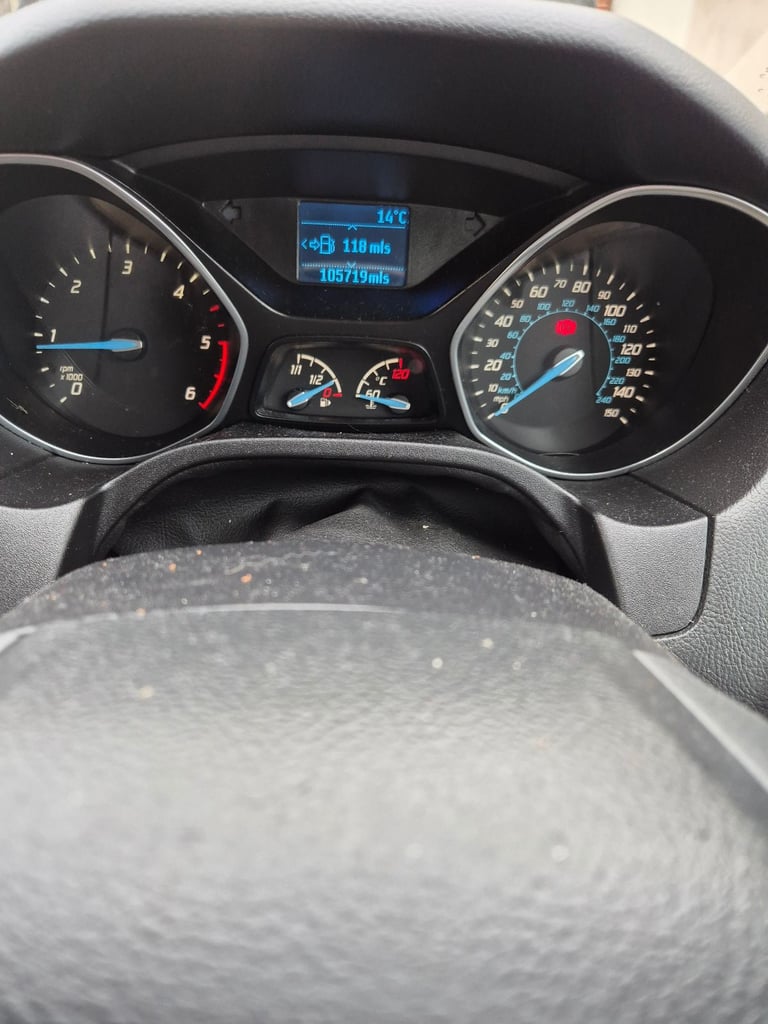 Ford, FOCUS, Hatchback, 2013, Manual, 1560 (cc), 5 doors