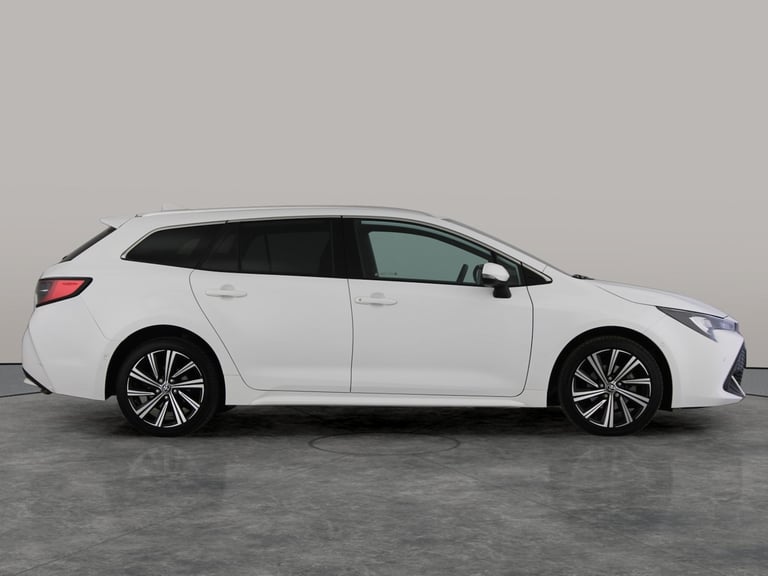2022 Toyota Corolla 1.8 VVT-h GPF Design Touring Sports 5dr Petrol Hybrid CVT Euro 6 (s/s) (122 E...