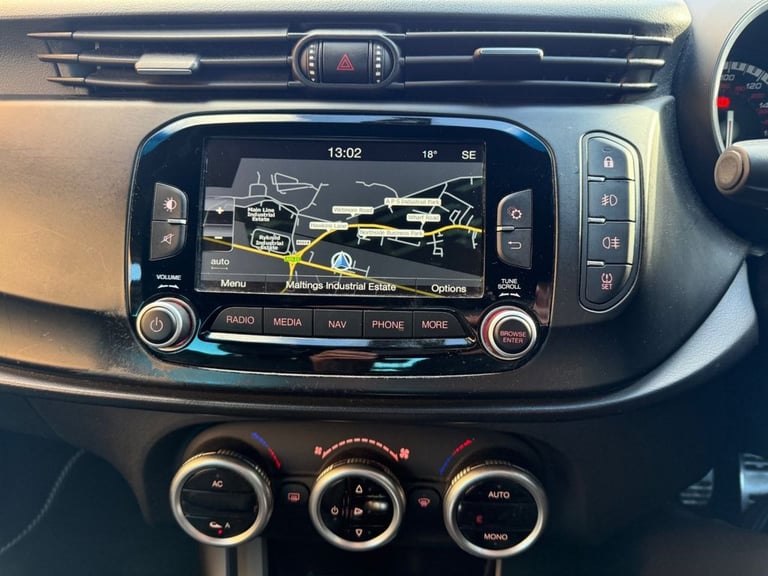 2014 Alfa Romeo Giulietta 2.0 JTDM-2 Exclusive 5dr HATCHBACK DIESEL Manual