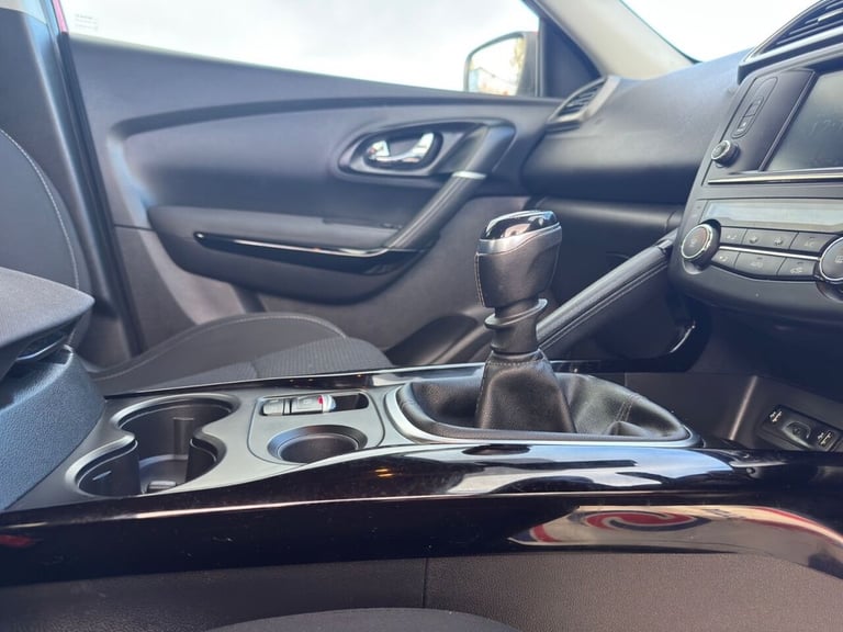 2018 Renault Kadjar 1.3 TCe Dynamique Nav SUV 5dr Petrol Manual Euro 6 (s/s) (140 ps) HATCHBACK P...