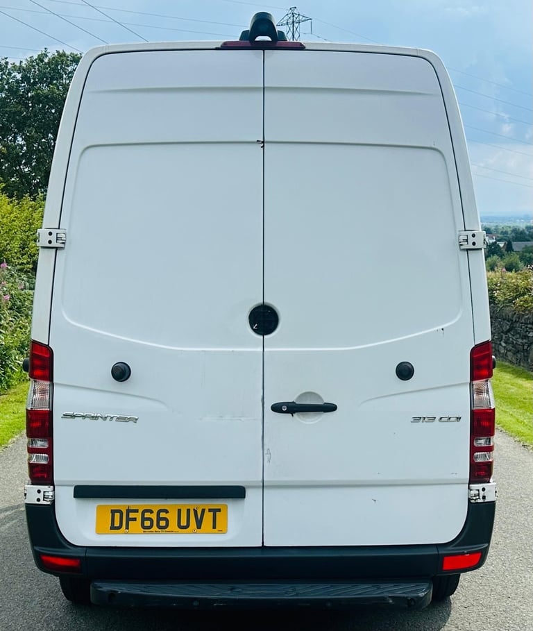 2016 Mercedes-Benz Sprinter 3.5t BlueEFFICIENCY Van PANEL VAN Diesel Manual