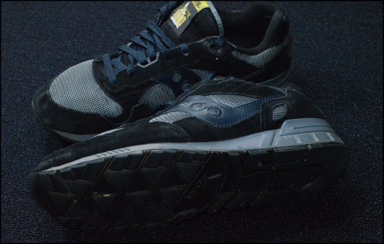 Vintage Saucony Shadow 5000 (Limo black S70404-31) Size 10UK, 11US, 45EU