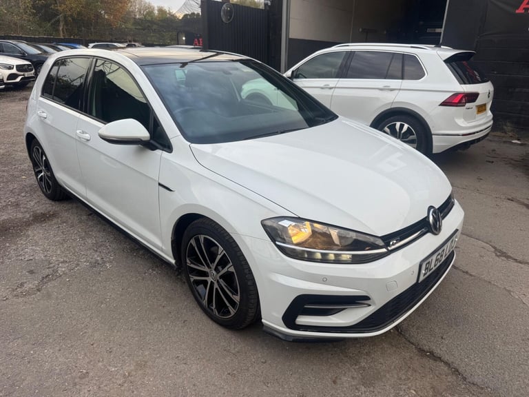 image for 2018 Volkswagen Golf 1.5 TSI EVO R-Line Euro 6 (s/s) 5dr HATCHBACK Petrol Manual