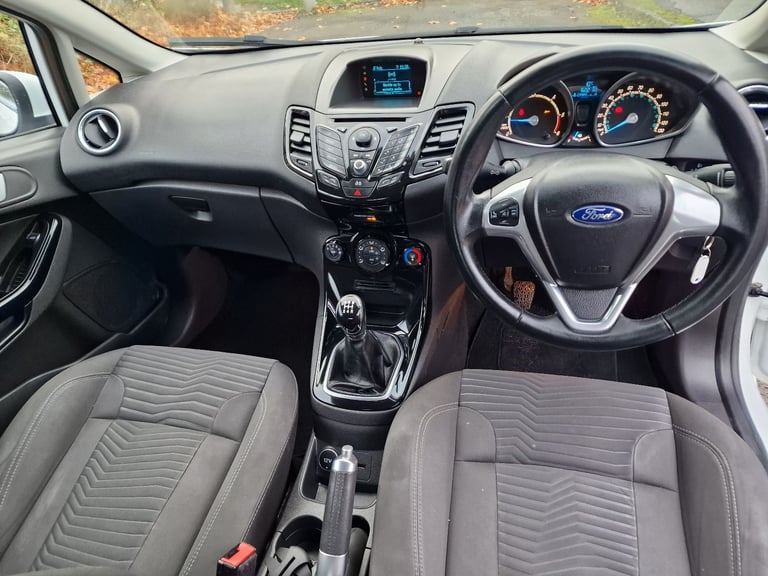 Ford, FIESTA, Hatchback, 2013, Manual, 1498 (cc), 3 doors