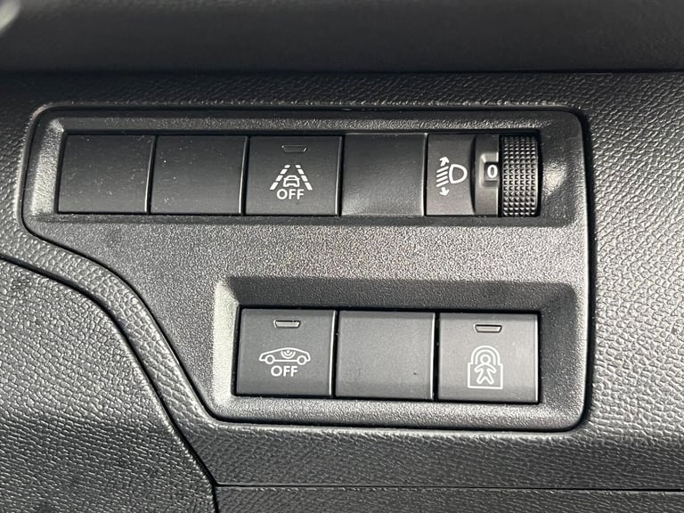 2021 Peugeot 3008 1.5 BlueHDi Allure Premium SUV 5dr Diesel EAT Euro 6 (s/s) (130 ps) HATCHBACK D...