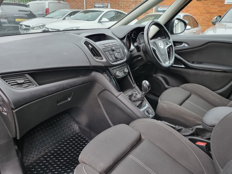 2016 Vauxhall Zafira 1.4T SRi 5dr MPV Petrol Manual