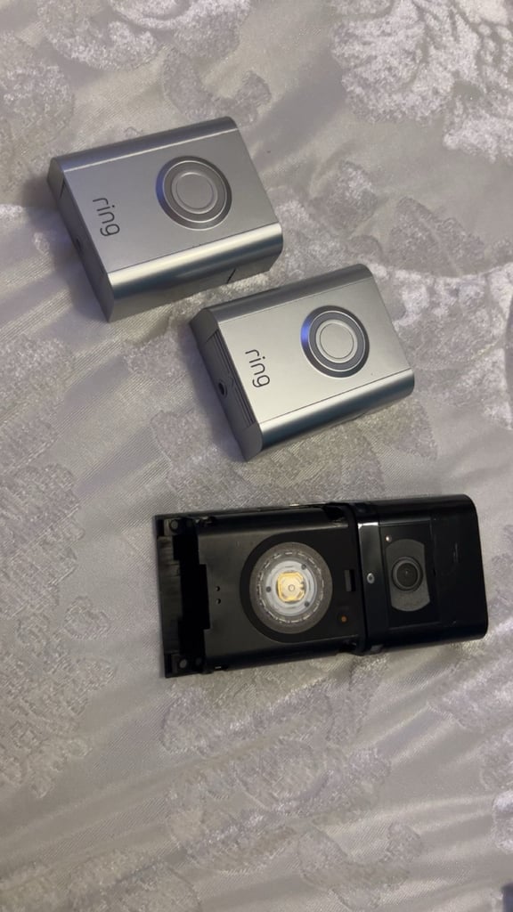 Ring Battery video Doorbell 3 plus Bundle