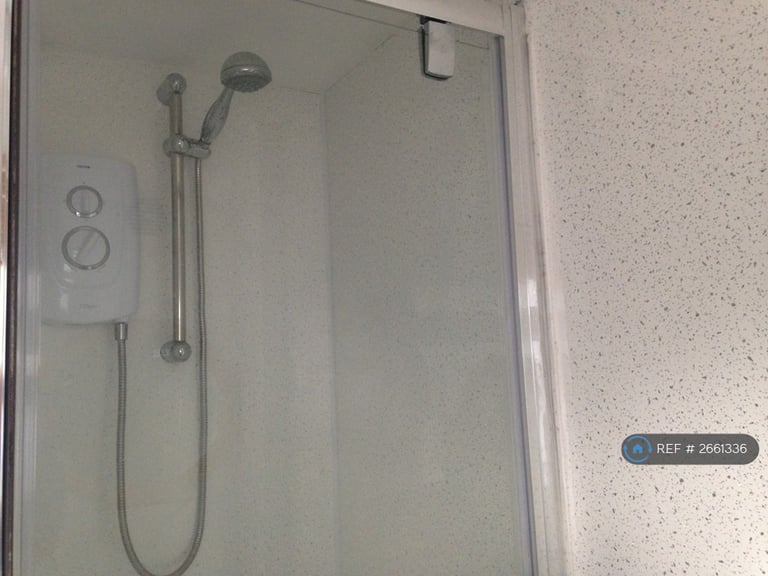 5 bedroom house in Stapleton Road, Bristol, BS5 (5 bed) (#2661336)