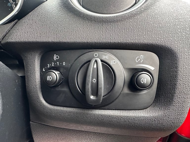 2014 Ford Fiesta 1.0 EcoBoost 140 Zetec S Red 3dr HATCHBACK Petrol Manual