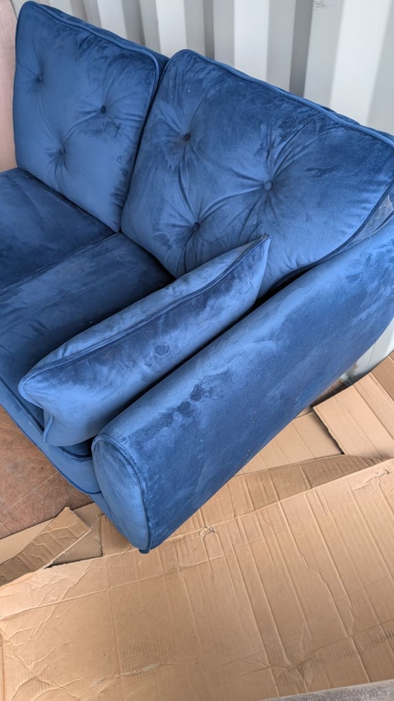 2 x sofa parts 
