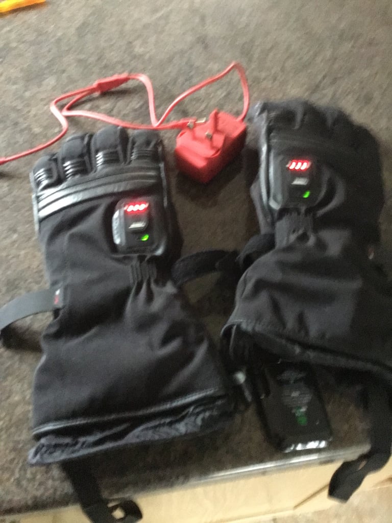 Heated men’s XL Motorcycle gloves 