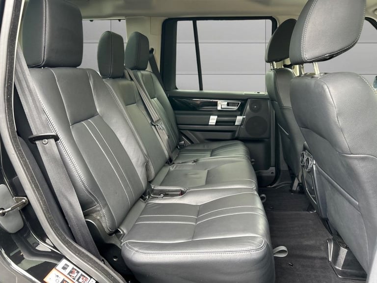 2016 Land Rover Discovery 4 3.0 SD V6 Graphite SUV 5dr Diesel Auto 4WD Euro 6 (s/s) (256 bhp) EST...