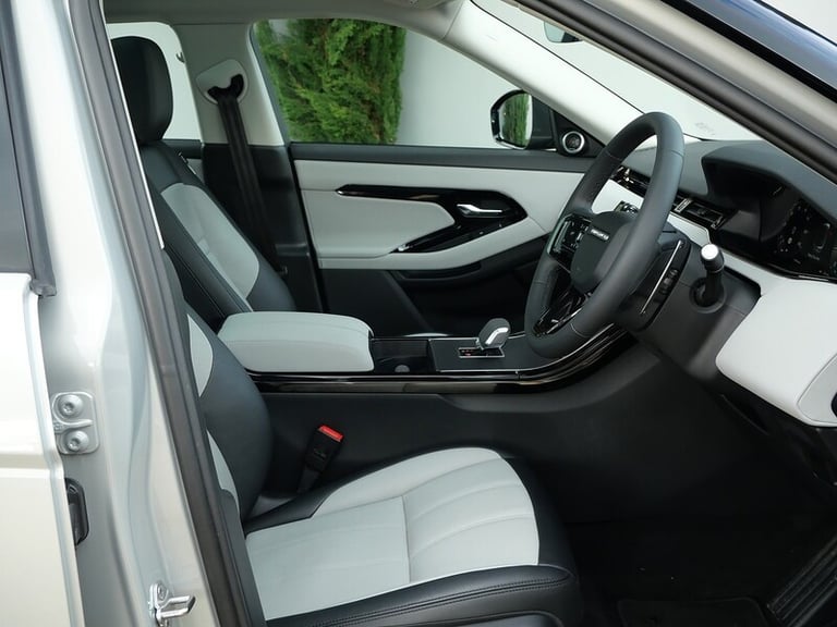2023 Land Rover Range Rover Evoque 2.0 D200 Dynamic SE 5dr Auto ESTATE DIESEL Automatic