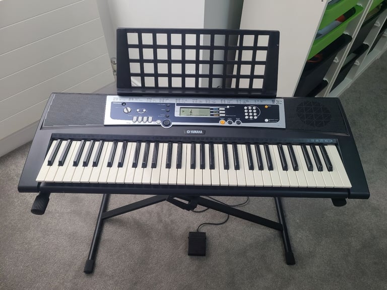 Yamaha Keyboard