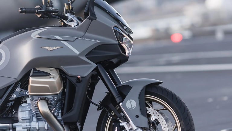 Moto Guzzi V100 Mandello Aviazione Navale