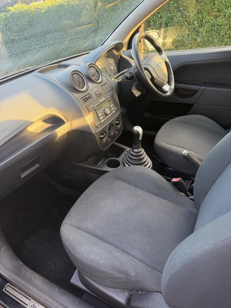 Ford, FIESTA, Hatchback, 2008, Manual, 1388 (cc),5 doors - Image 5