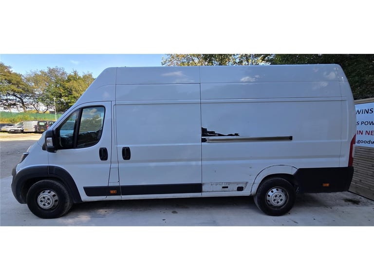 2023 PEUGEOT BOXER PROFESSIONAL PREM+ 435 L4 H2 2.2TD DAMAGED REPAIRABLE SALVAGE