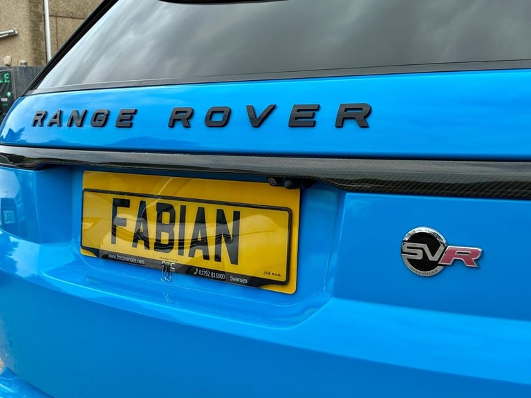 2018 Land Rover Range Rover Sport SVR 5.0 Auto **Carbon Pack - Low Miles**