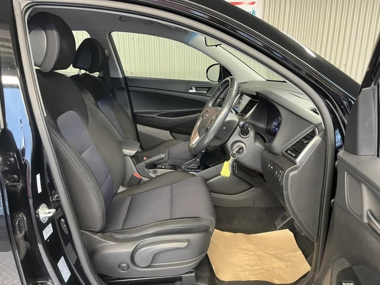 2017 Hyundai TUCSON 1.7 CRDi Blue Drive SE Nav 5dr 2WD DCT ESTATE DIESEL Automatic