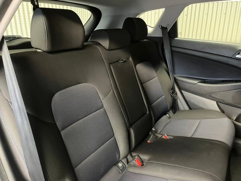 2017 Hyundai TUCSON 1.7 CRDi Blue Drive SE Nav 5dr 2WD DCT ESTATE DIESEL Automatic