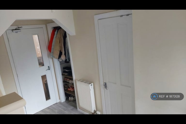 6 bedroom house in Somers Close, Stanmore, SO22 (6 bed) (#1873128)