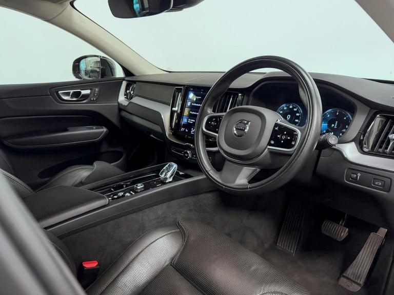 2021 Volvo XC60 Inscription Pro B5 (Diesel) ESTATE Diesel/Electric Hybrid Automatic