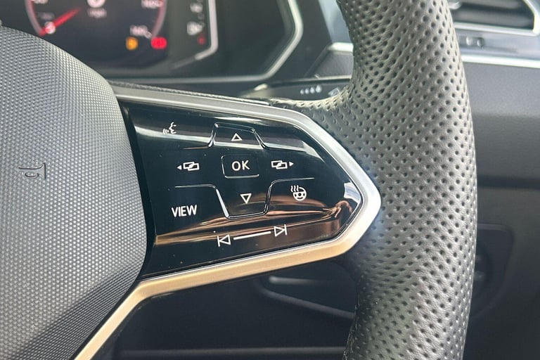 2021 Volkswagen Tiguan 2.0 TDI R-Line 5dr DSG ESTATE Diesel Automatic