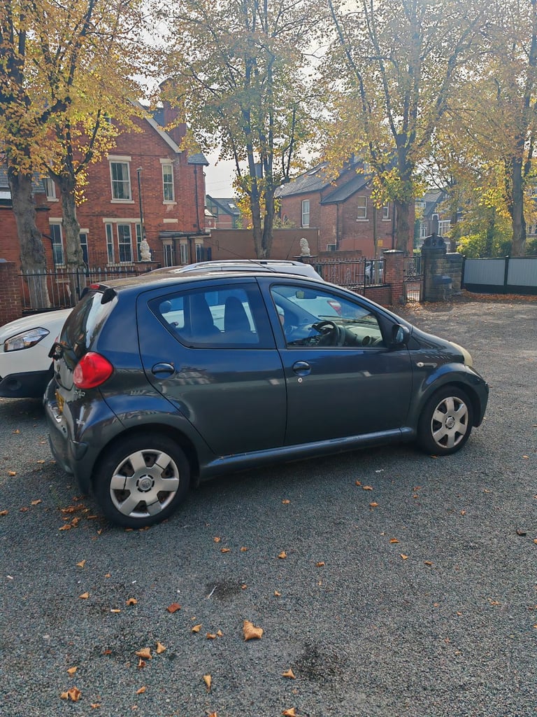 Toyota, AYGO, Hatchback, 2005, Manual, 998 (cc), 5 doors