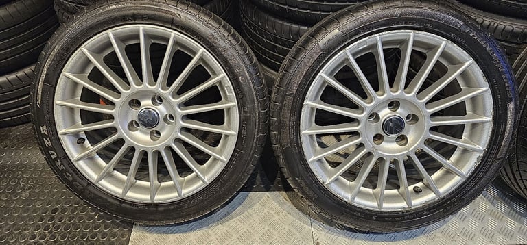 VW 17 alloy wheels + 4 x tyres 225 45 17 RoadCruza All Seasons