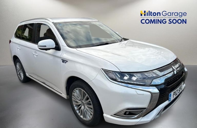  Mitsubishi Outlander 2.4h TwinMotor 13.8kWh 4h SUV 5dr Petrol Plug-in Hybrid CVT 4WD Euro 6 (s/s...