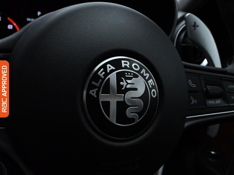 2020 Alfa Romeo Giulia 2.0T Nero Edizione Saloon 4dr Petrol Auto Euro 6 (s/s) (200 ps) Saloon PET...