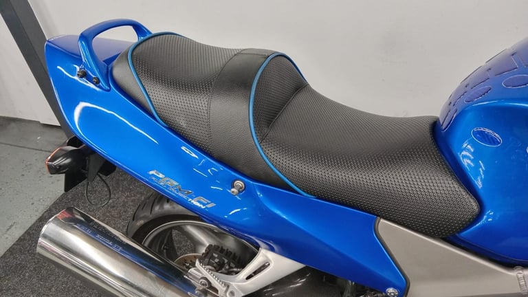 HONDA CBR1100XX ** 12 MONTH MOT - CRASH BOBBINS - REAR HUGGER ** 