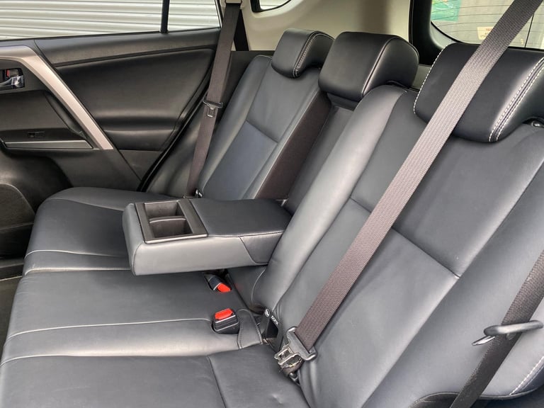 2017 66 REG TOYOTA RAV4 EXCEL 2.0TDi DAMAGED REPAIRABLE SALVAGE