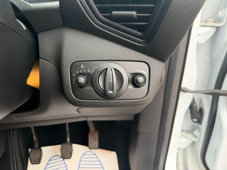 2018 Ford Kuga 2.0 TDCi EcoBlue Zetec AWD Euro 6 (s/s) 5dr HATCHBACK Diesel Manual