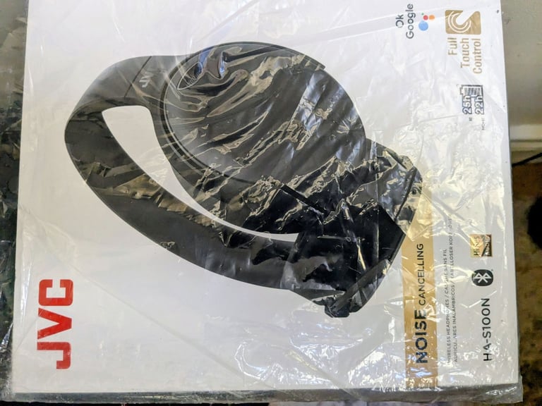 JVC HA-S100N noise cancelling headphones unopened