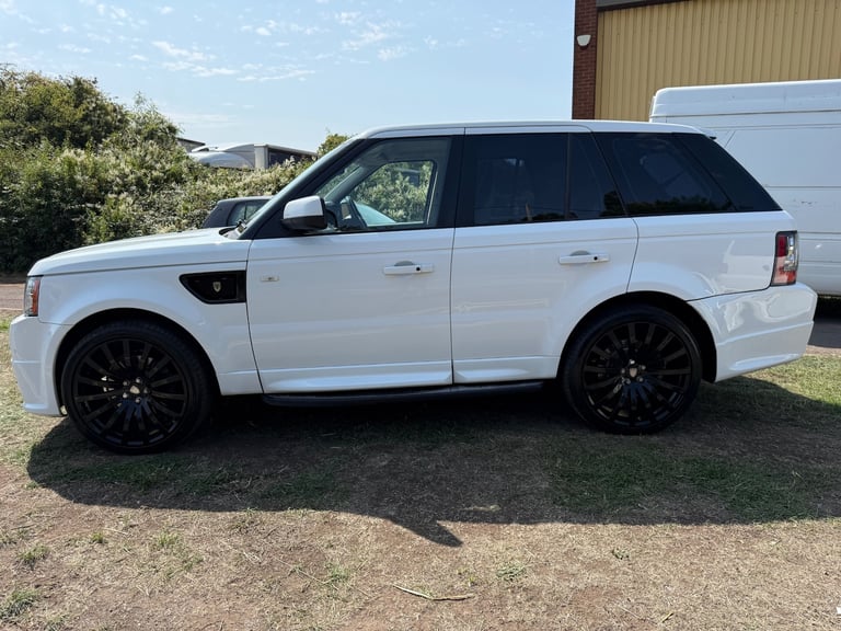 2011 Land Rover Range Rover Sport 3.0 TDV6 HSE 5dr CommandShift GENUINE REVERE  ESTATE Diesel Aut...