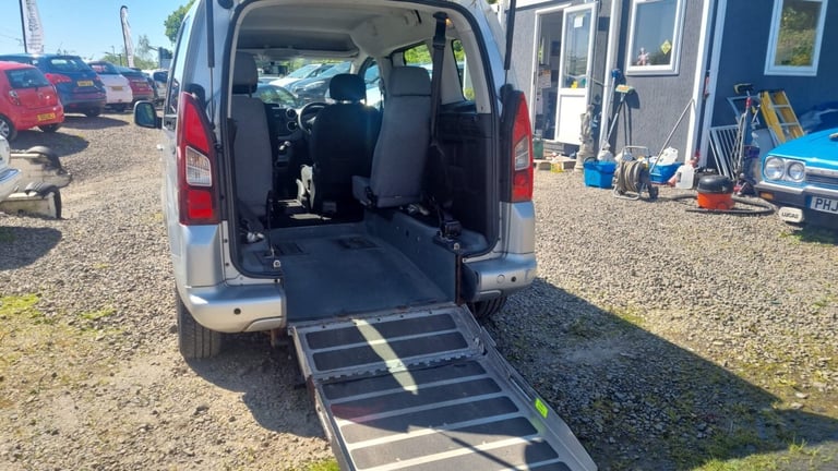 2014 Peugeot Partner Tepee 1.6 HDi 92 S 5drWheelchair accessible.  Ramp. Low mileage,  2 keys. MP...