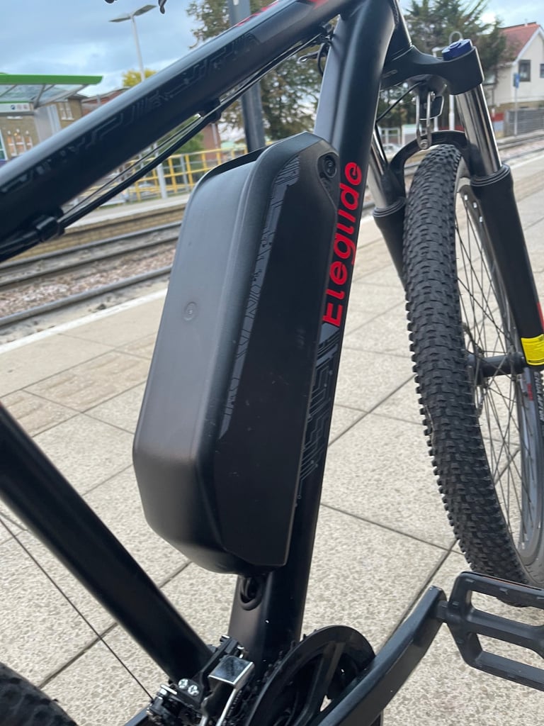 Eleglide M2 Ebike Road Legal *Needs New Screen*