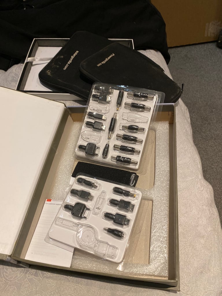 Gorilla battery pack and solar panel 