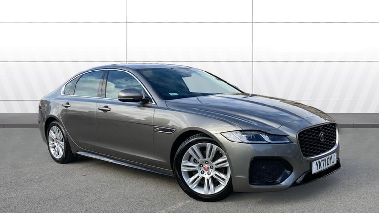 image for 2021 Jaguar XF 2.0 D200 R-Dynamic SE 4dr Auto Diesel Saloon Saloon Diesel Automatic