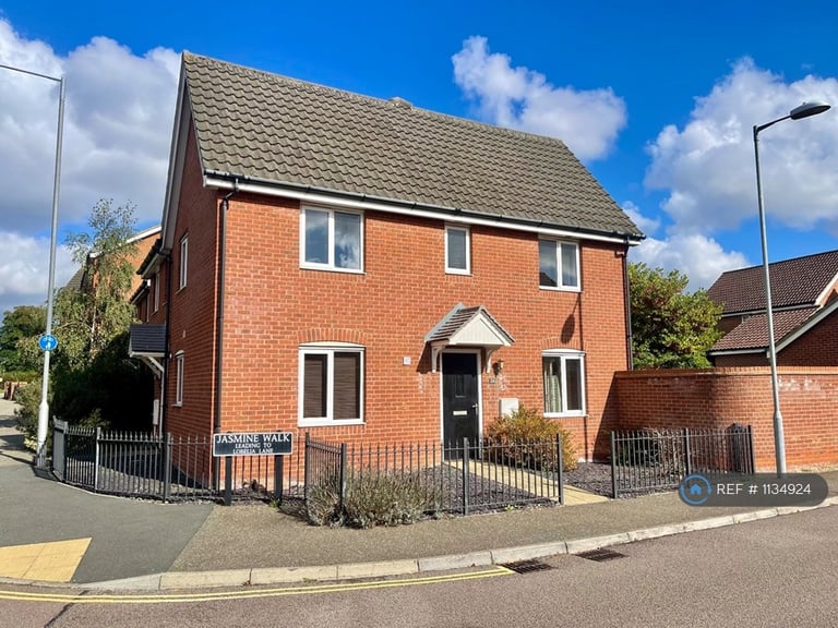 image for 3 bedroom house in Jasmine Walk, Cringleford, Norwich, NR4 (3 bed) (#1134924)