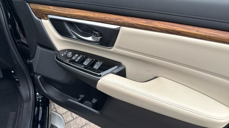 2019 Honda CR-V HONDA CR-V SR 2.0 4X2 CVT i-mmd Estate Hybrid Automatic