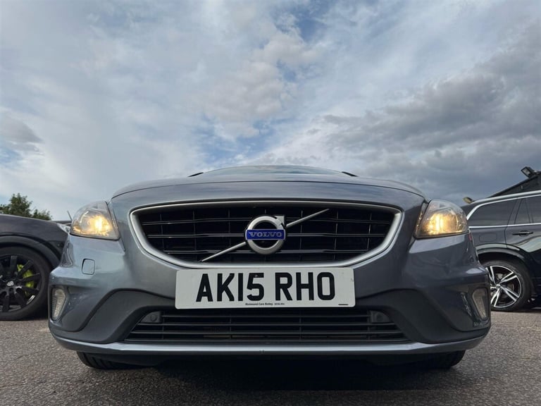 2015 Volvo V40 2.0 D4 R-Design Euro 6 (s/s) 5dr Hatchback Diesel Manual